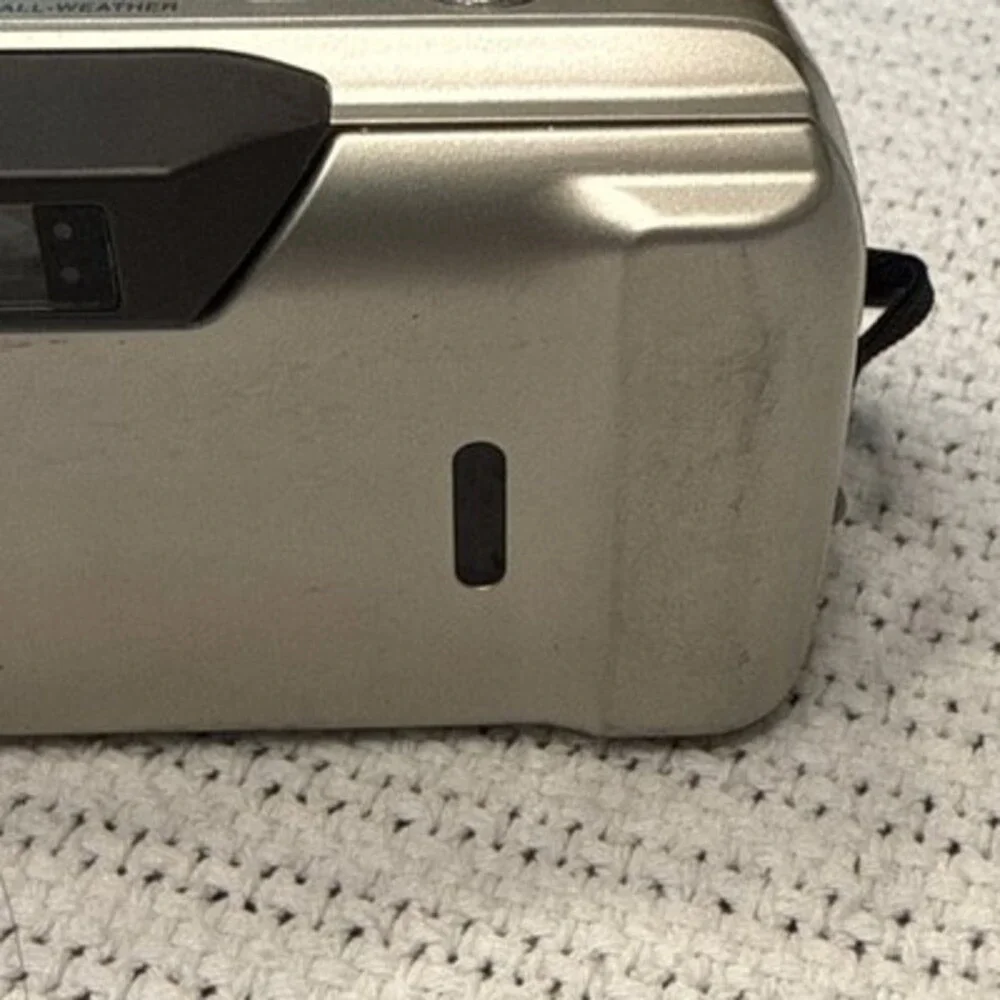 Olympus Stylus Epic Zoom 170 35mm Film Camera & Case